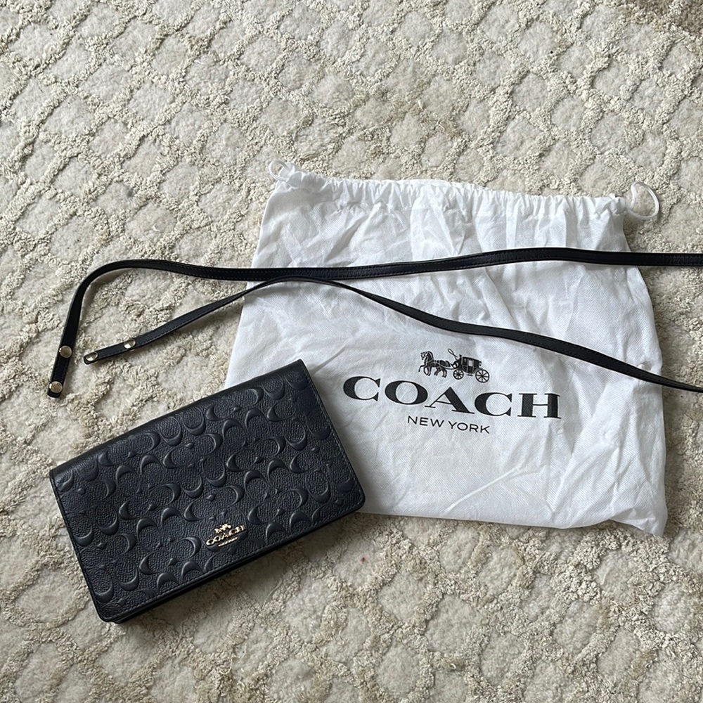 Coach Wallet Purse (removable strap)